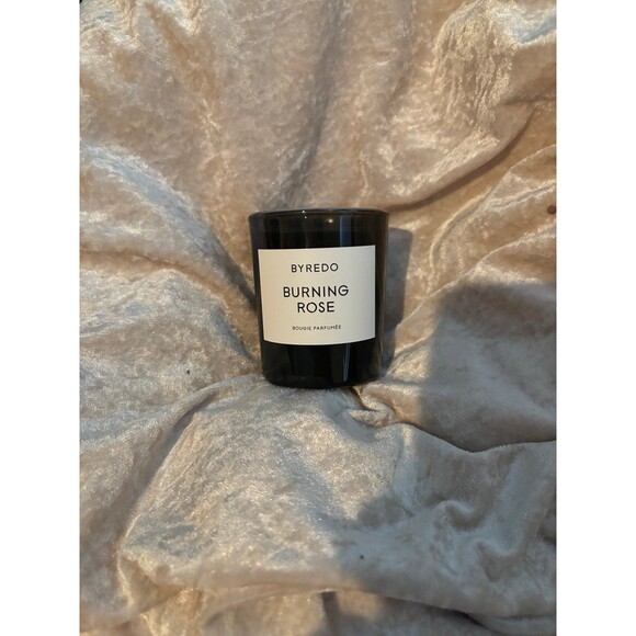 Byredo burning rose candle 2.4oz - Picture 1 of 3